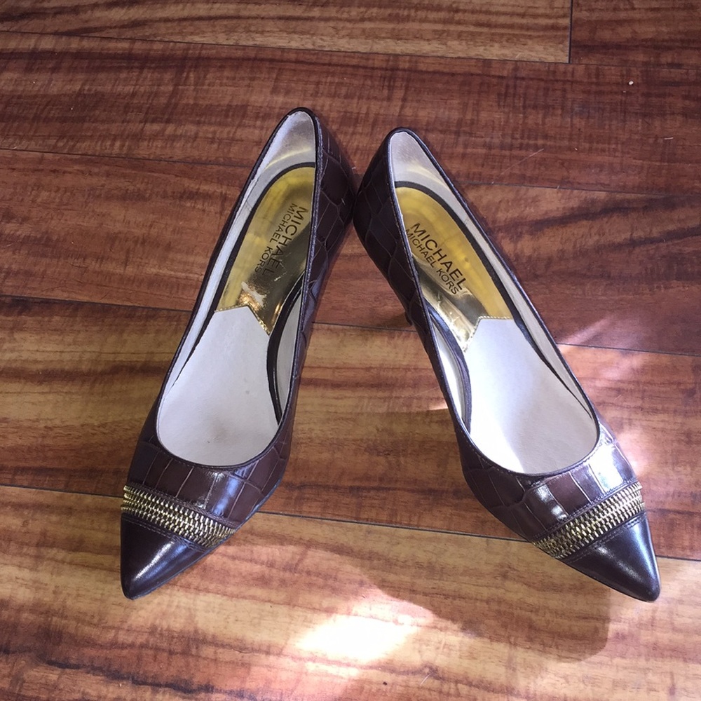 Michael Kor heels size 6 Dark brown